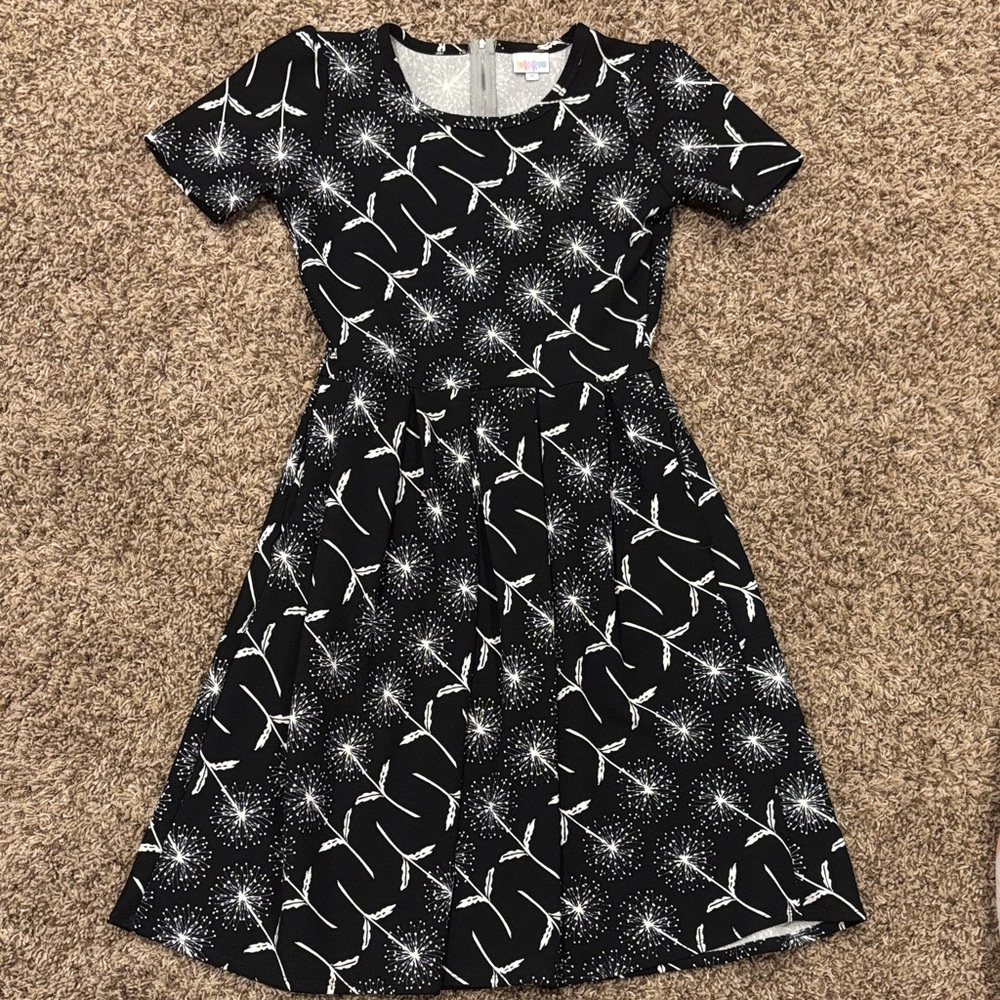 LuLaRoe Amelia Dress